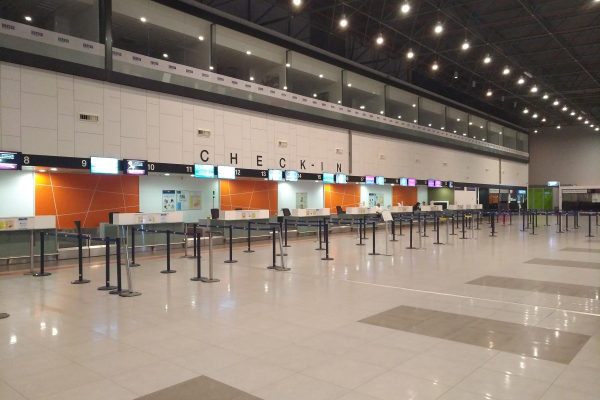 Skopje_Airport_-_Check-in_(2018)